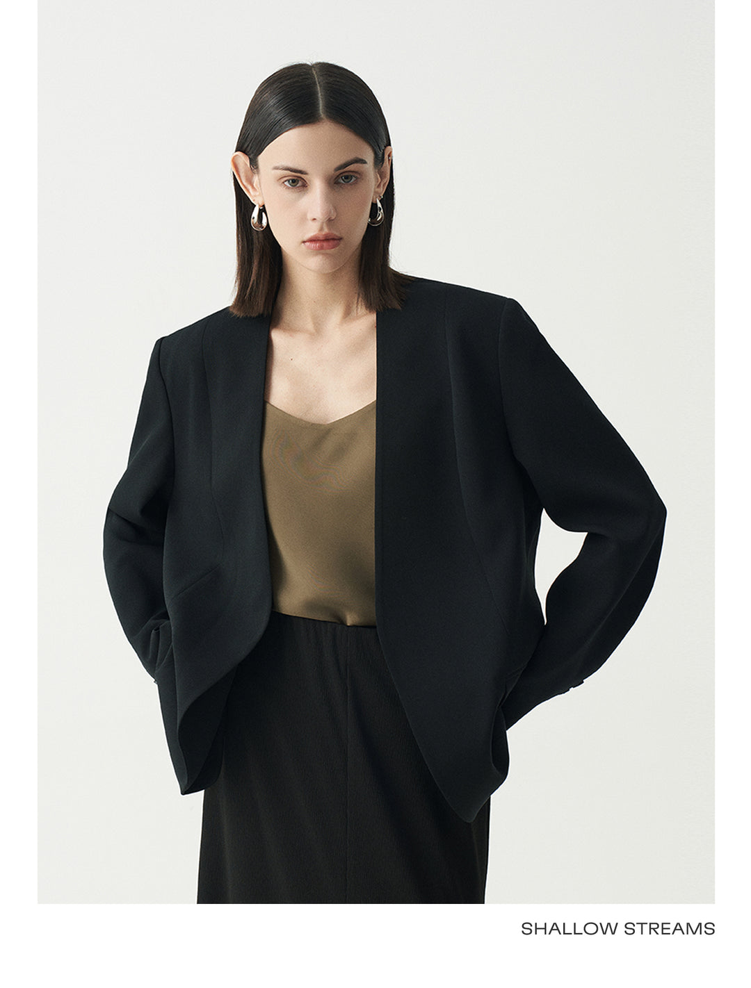 Minimalist Black Casual Collarless Blazer SSCB0059