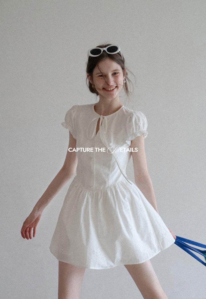 Daisy Whisper Eyelet Set EKES0199