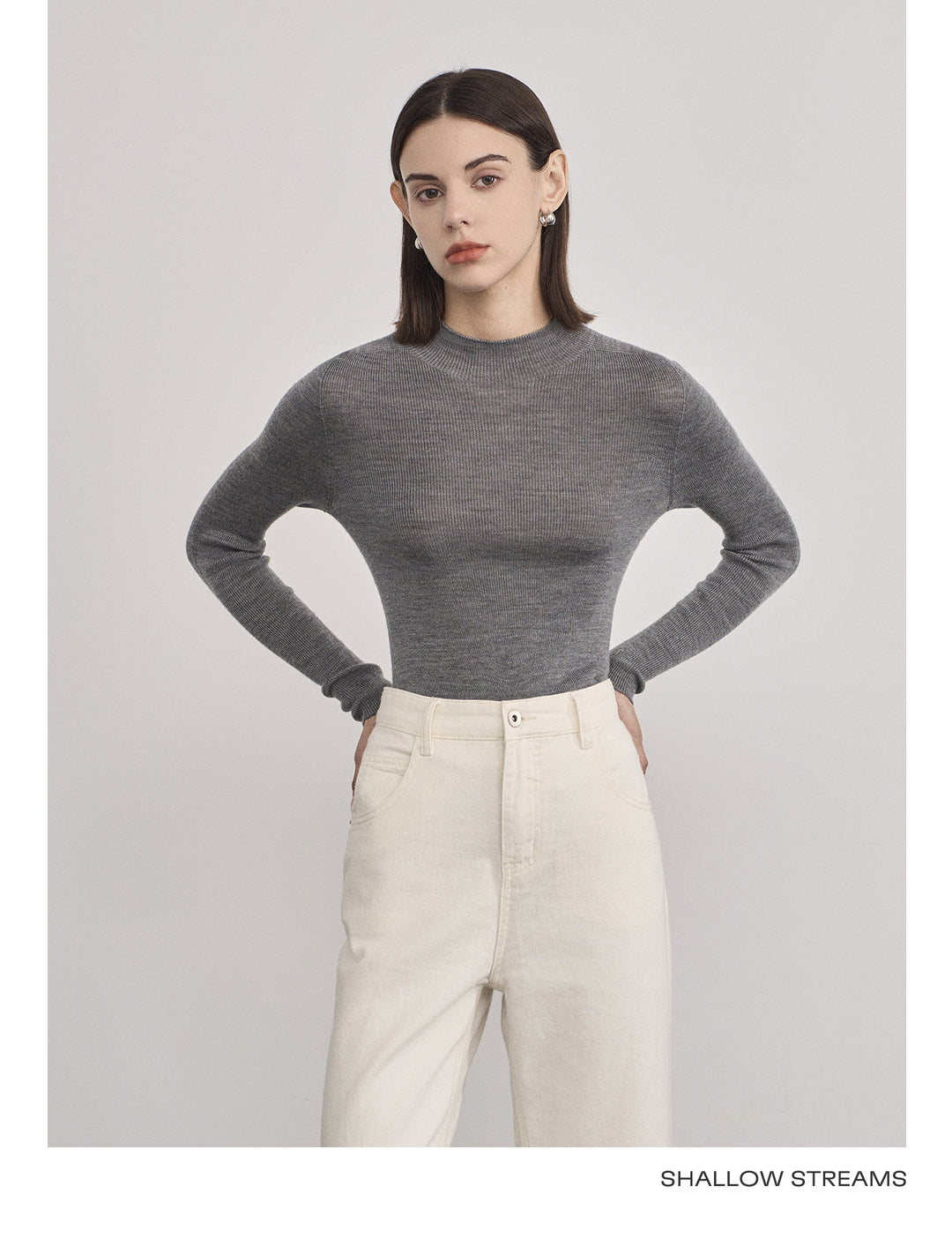 Elegant Wool Turtleneck Sweater SSTS0061