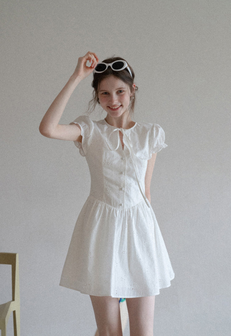 Daisy Whisper Eyelet Set EKES0199