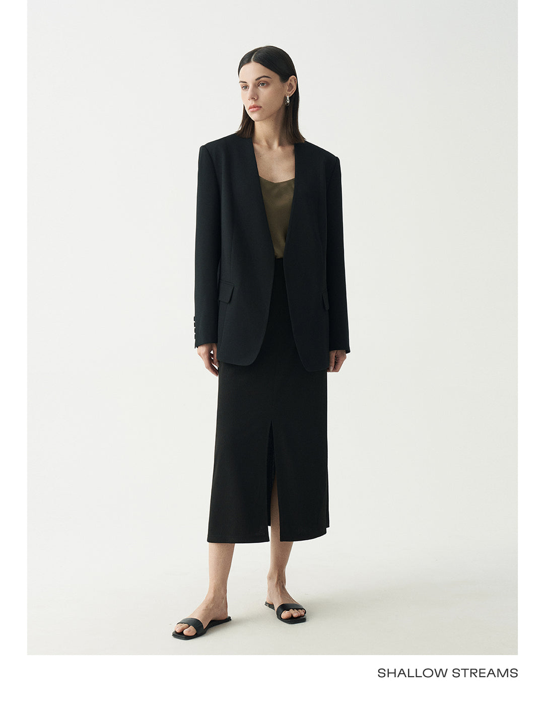 Minimalist Black Casual Collarless Blazer SSCB0059