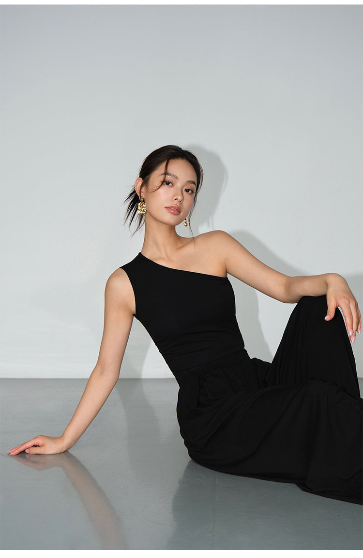 AsymFit One-Shoulder Knit Tank NHTT0227