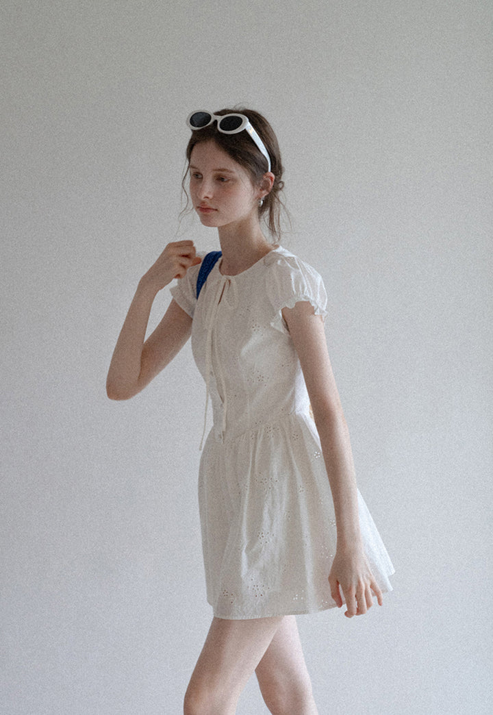 Daisy Whisper Eyelet Set EKES0199