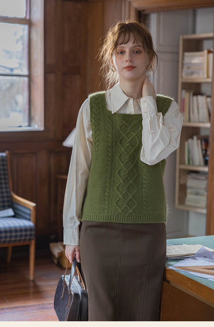 Reversible Cable Knit Wool Sweater Vest DAKV0122
