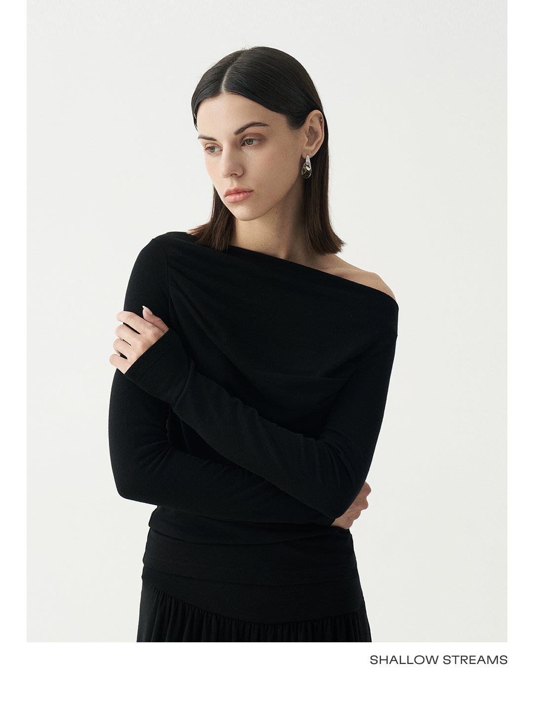Elegant Off-Shoulder Knit Top SSOT0047
