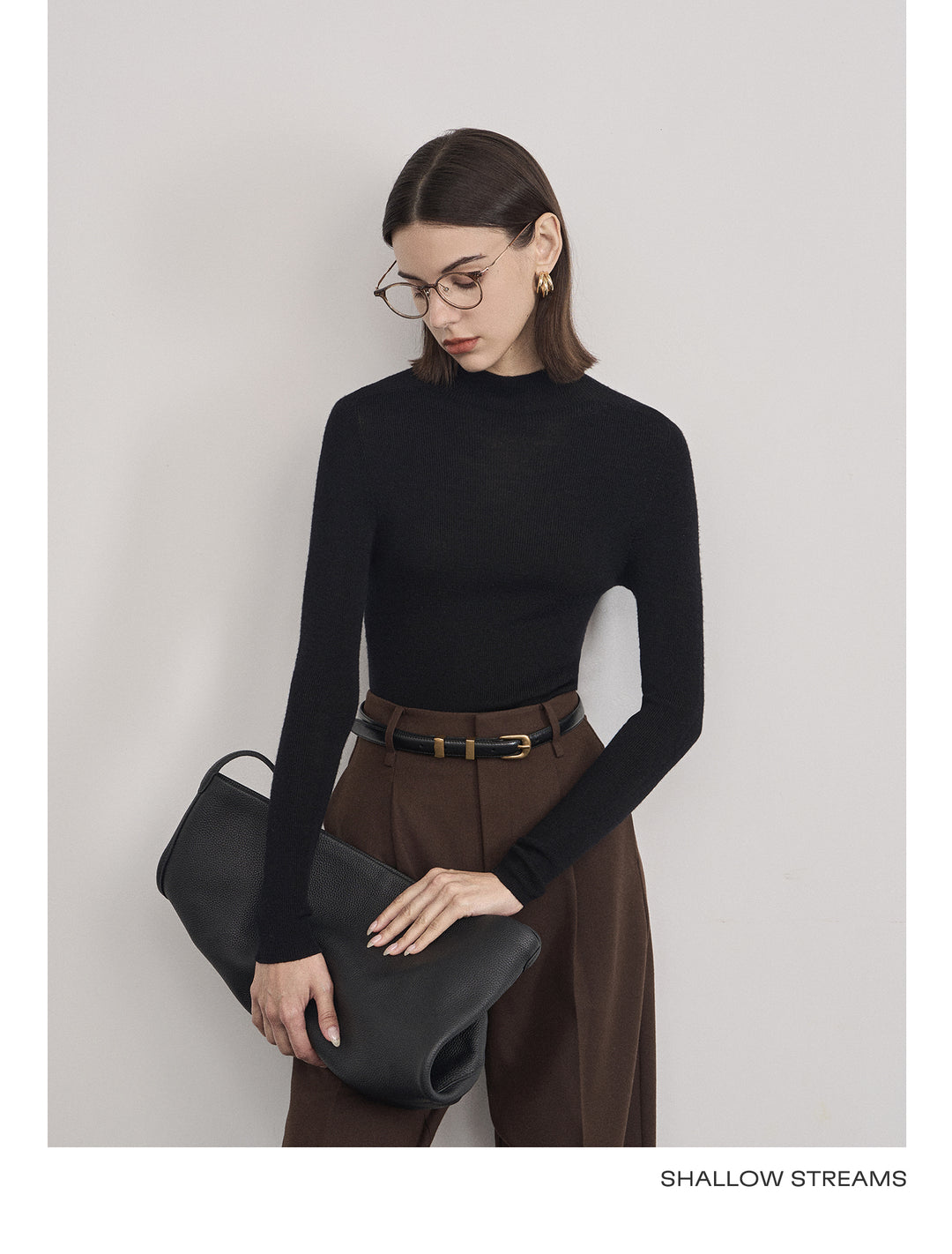 Elegant Wool Turtleneck Sweater SSTS0061