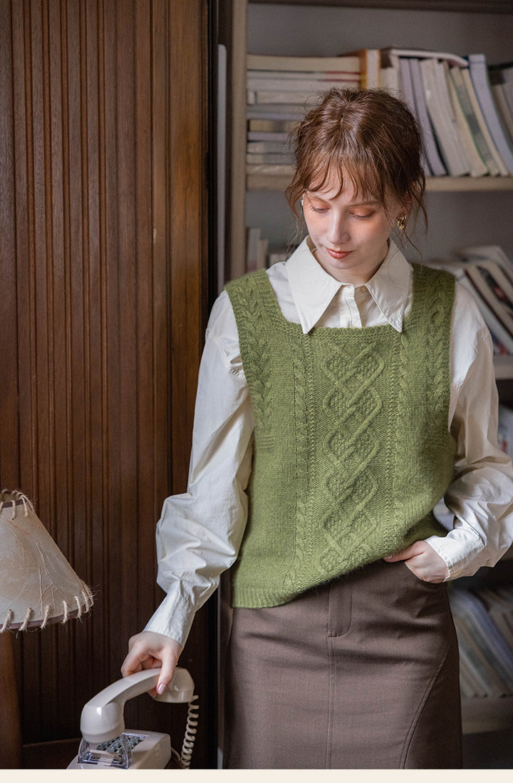 Reversible Cable Knit Wool Sweater Vest DAKV0122