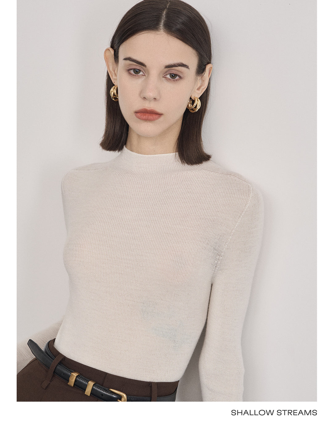 Elegant Wool Turtleneck Sweater SSTS0061