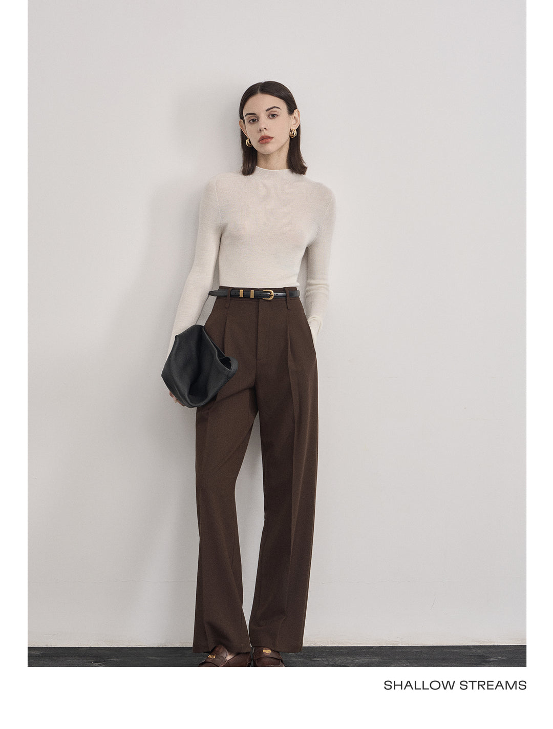 Elegant Wool Turtleneck Sweater SSTS0061
