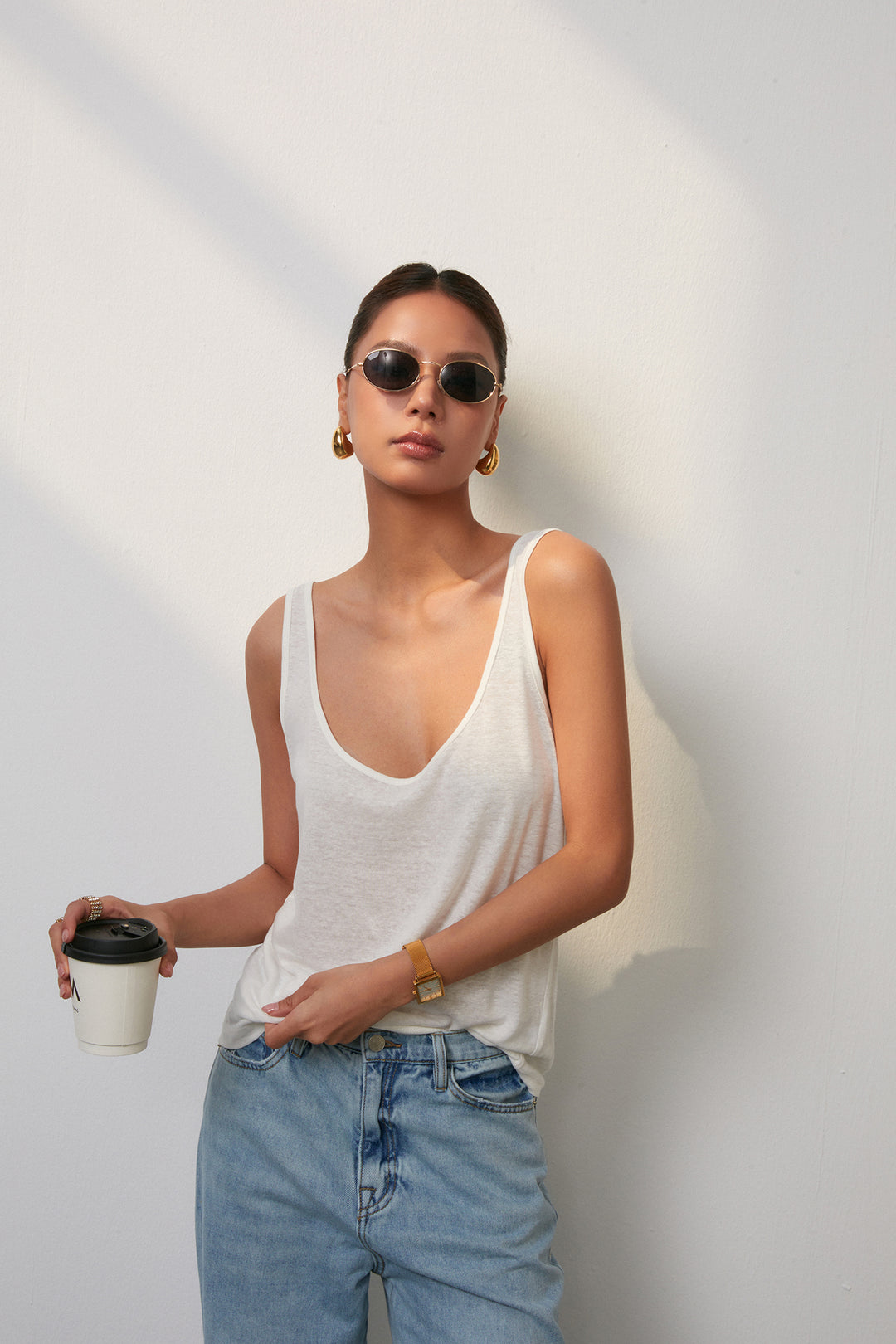 Everyday Scoop Linen Tank DGLT0201