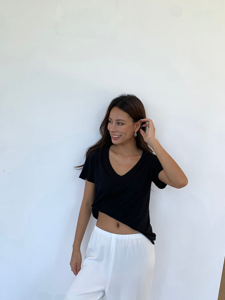 Soft V-Neck Daily Tee DGDT0202