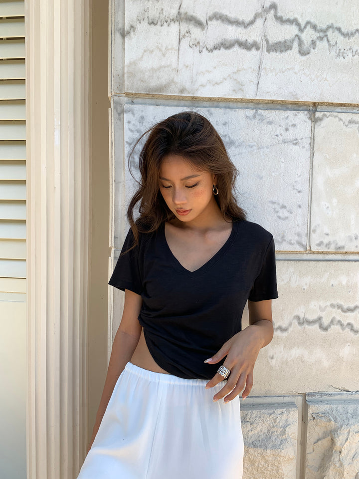 Soft V-Neck Daily Tee DGDT0202