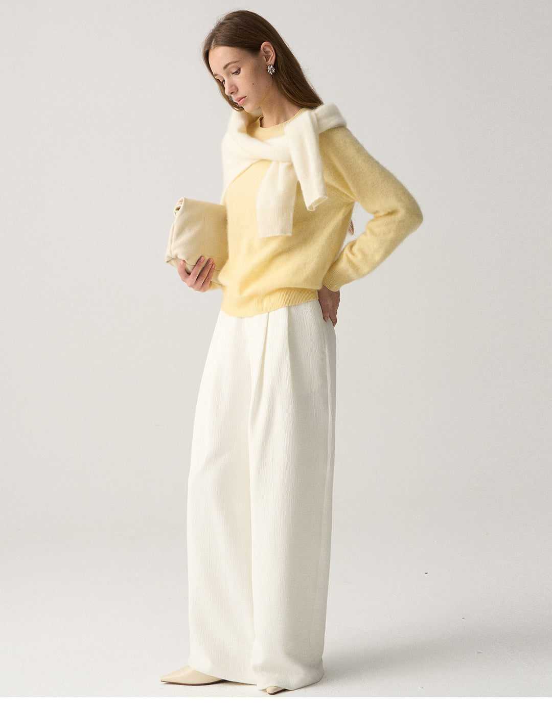 Pure Cloud Wool Knit Sweater SSKS0324