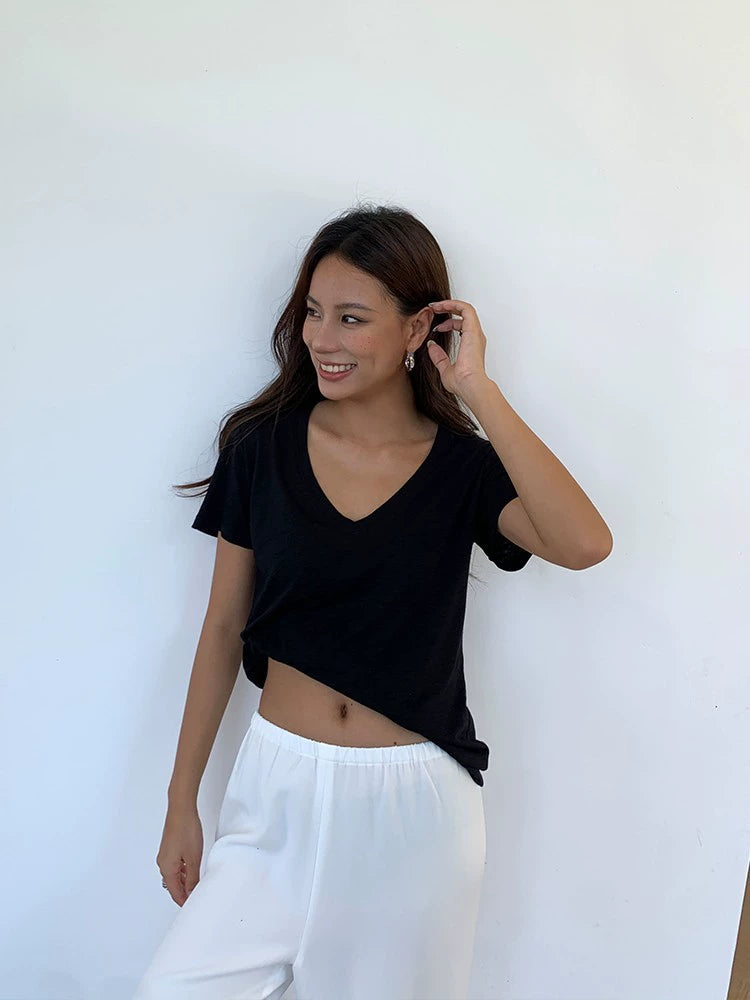 Soft V-Neck Daily Tee DGDT0202