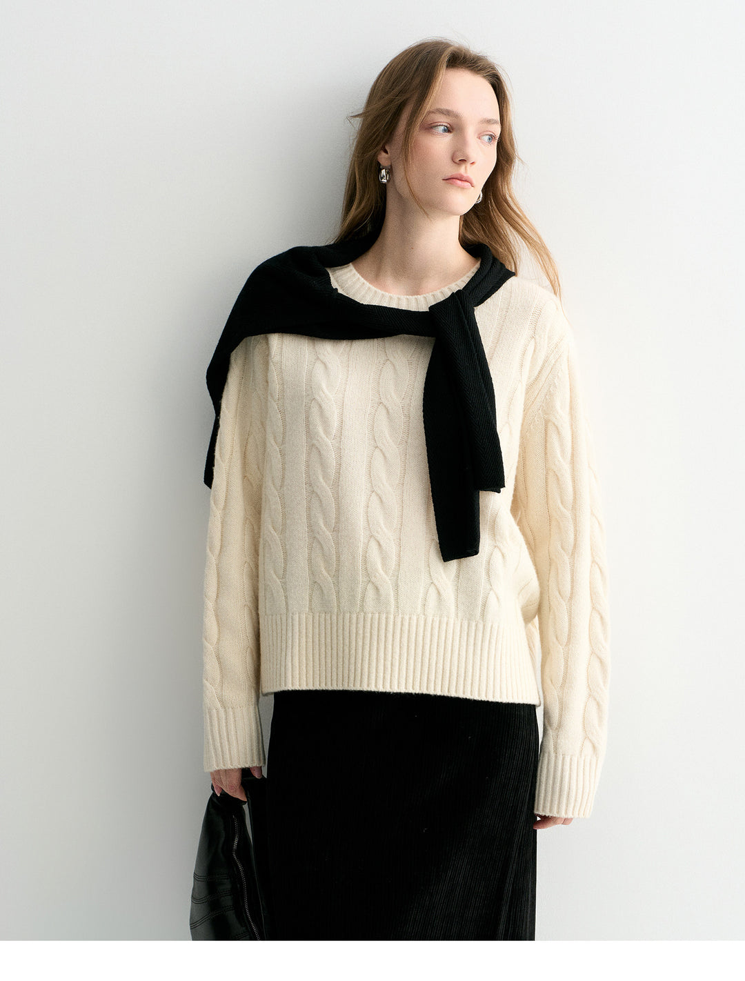 Luna Cable Wool Knit Sweater SSKS0315