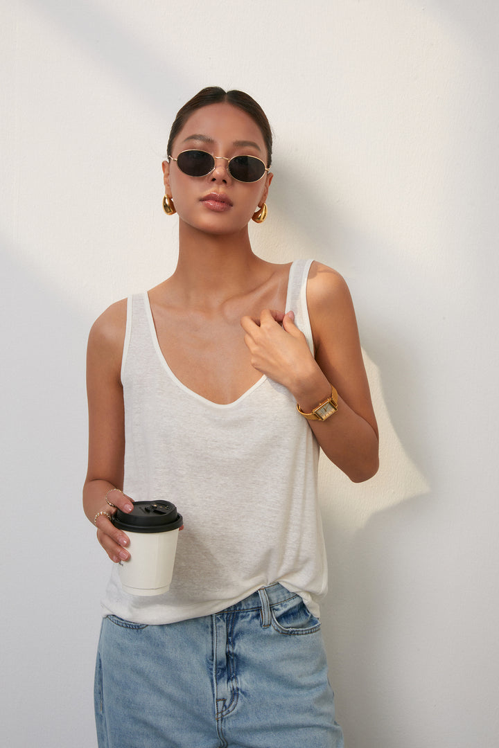 Everyday Scoop Linen Tank DGLT0201