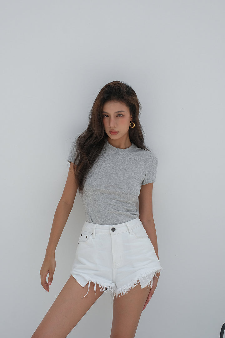 Essential Fitted Cotton Tee DGCT0200