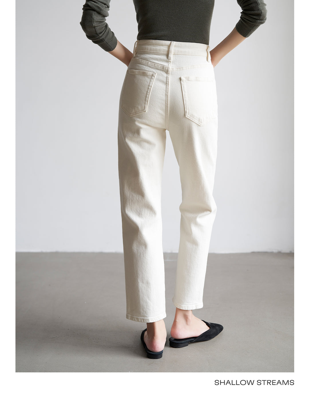 Soft Frame High-Rise Straight Jeans SSSJ0183