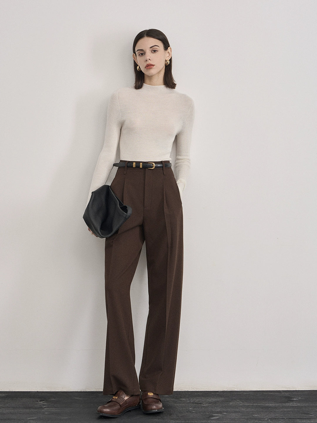 Elegant Wool Turtleneck Sweater SSTS0061