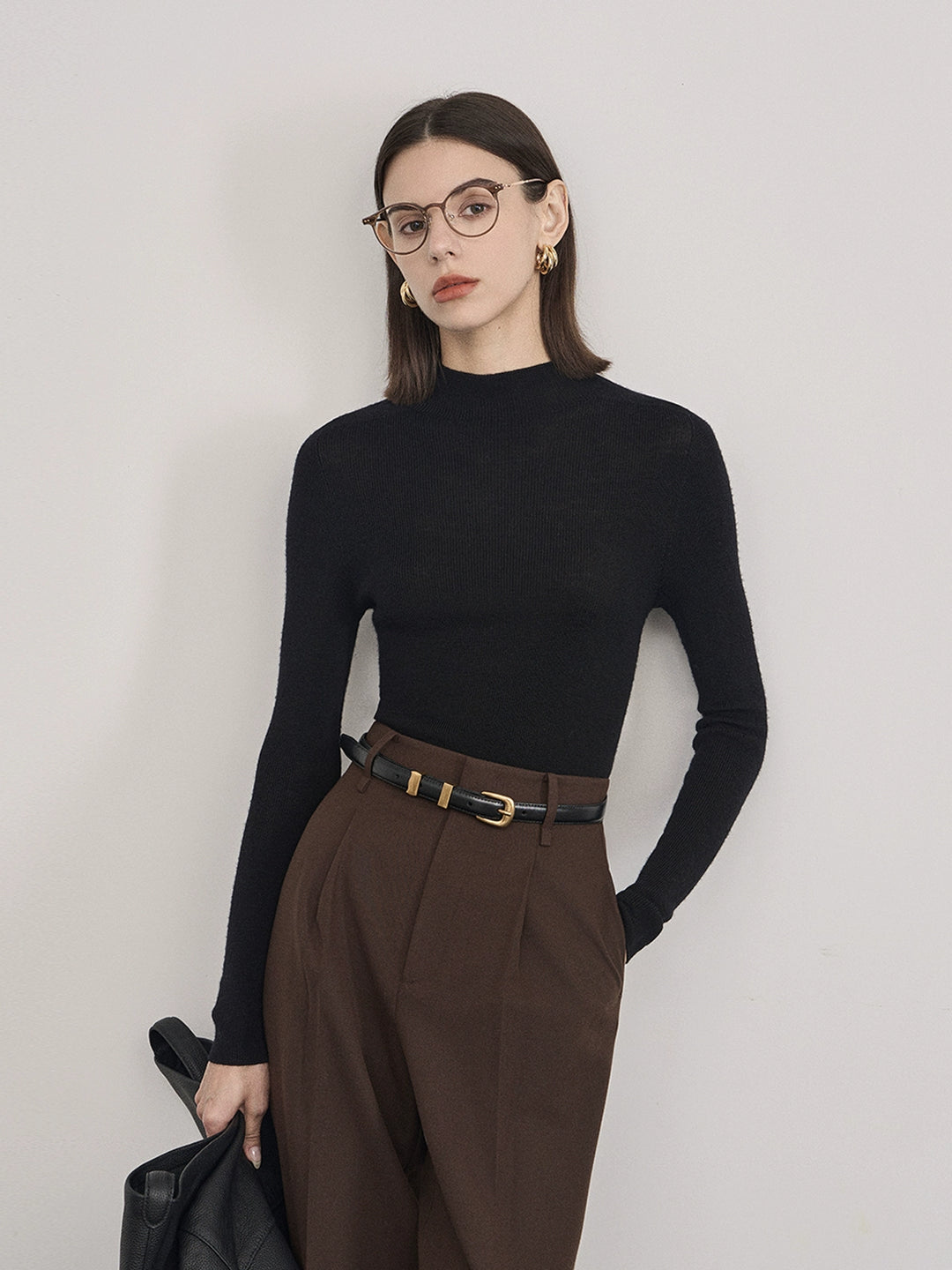 Elegant Wool Turtleneck Sweater SSTS0061
