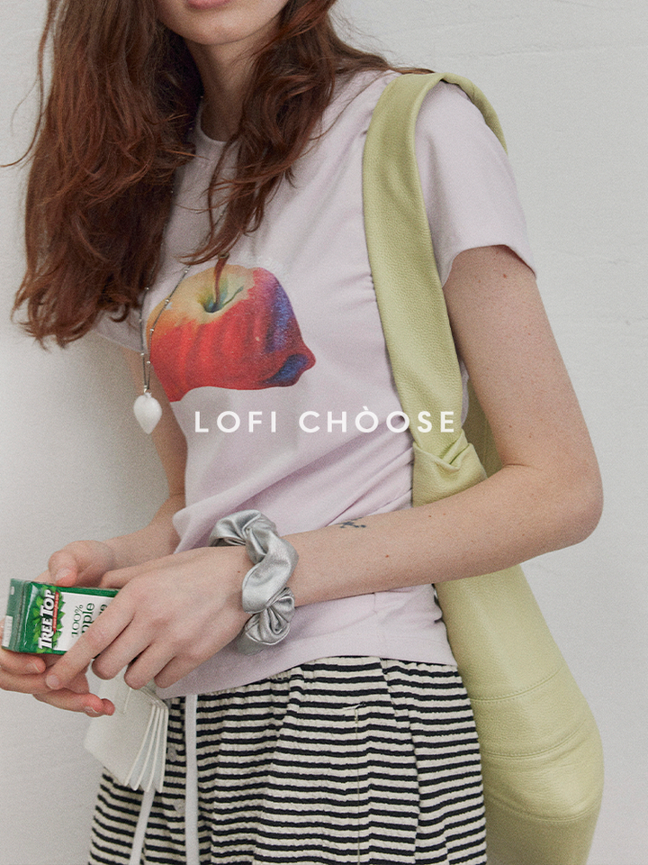Cosmic Apple Graphic Tee LCAT0213