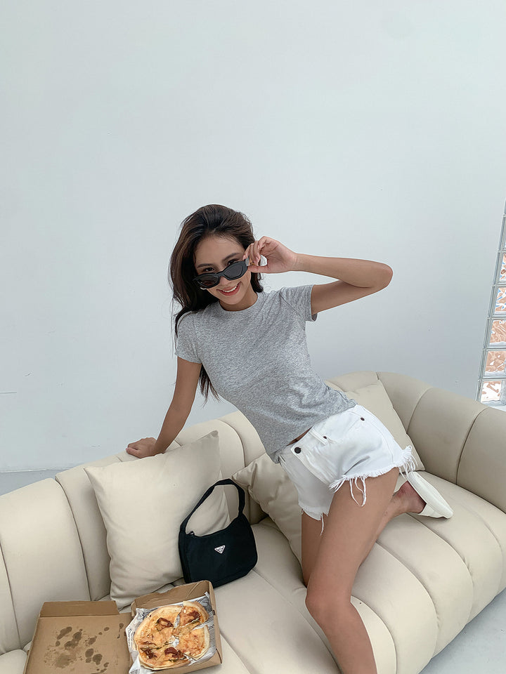 Essential Fitted Cotton Tee DGCT0200