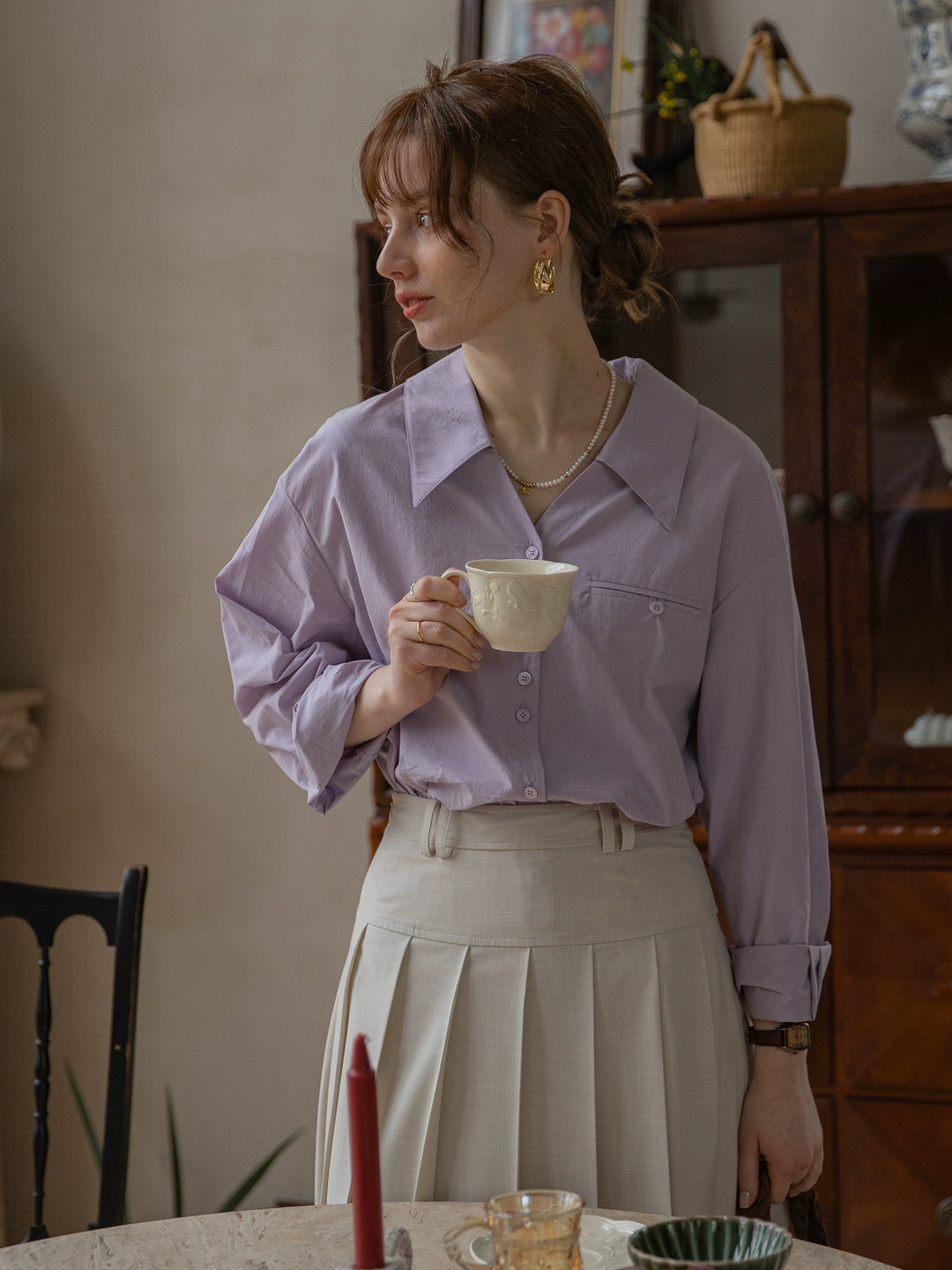 Classic Two-Tone Cotton V-Collar Shirt DACS0111