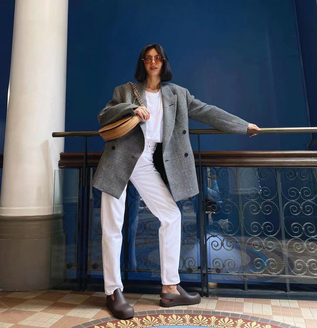 Metro Chic Oversized Blazer NIOB0155