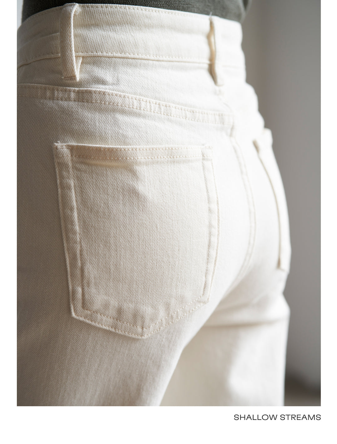 Soft Frame High-Rise Straight Jeans SSSJ0183
