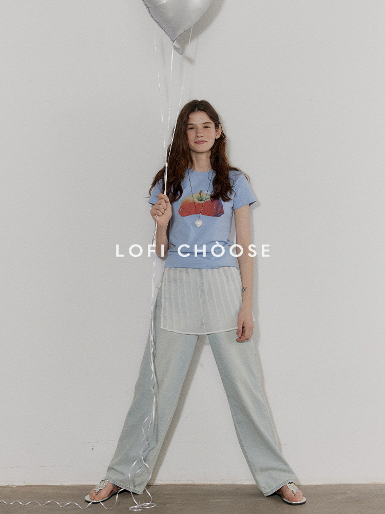 Cosmic Apple Graphic Tee LCAT0213