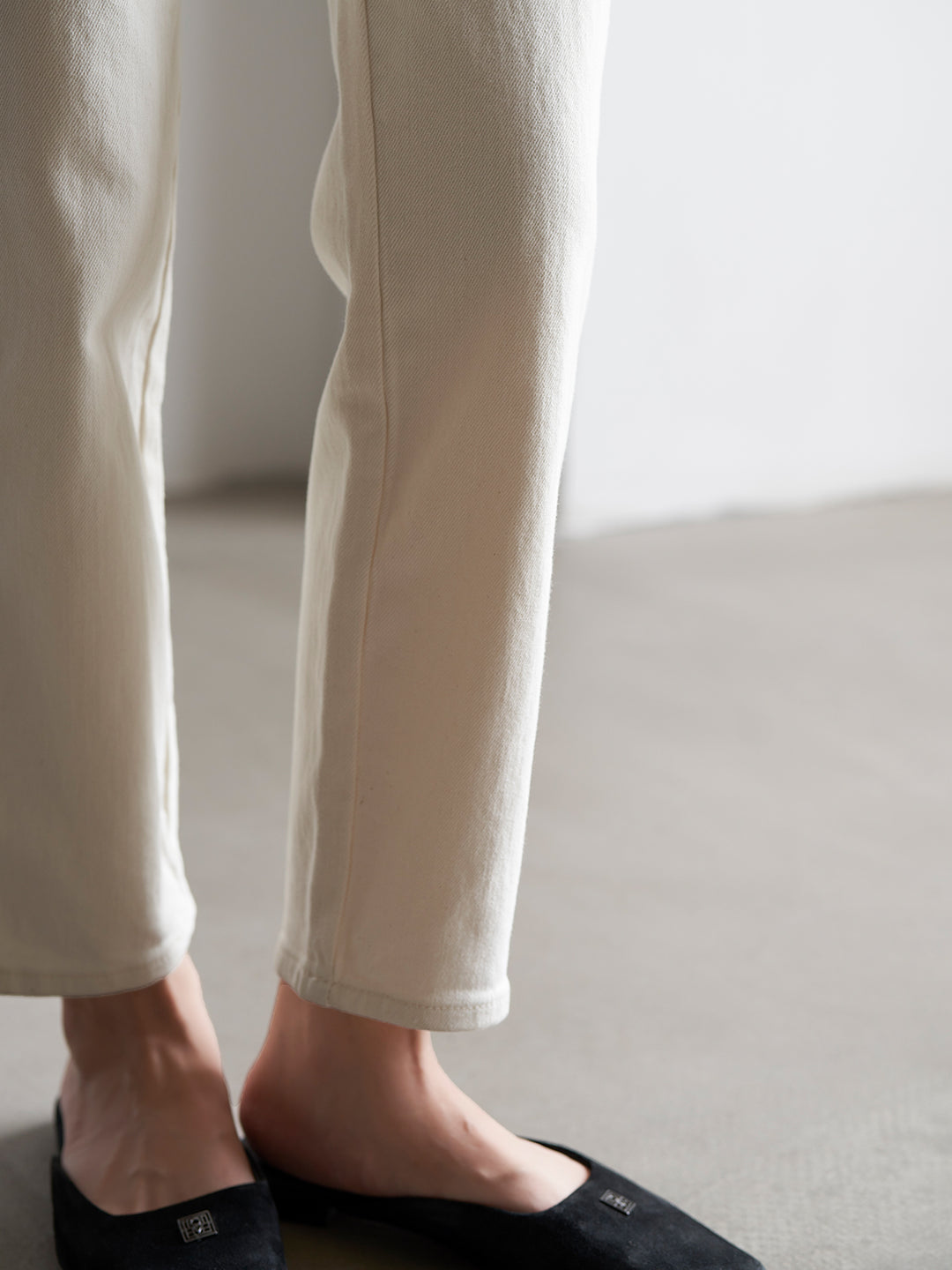 Soft Frame High-Rise Straight Jeans SSSJ0183