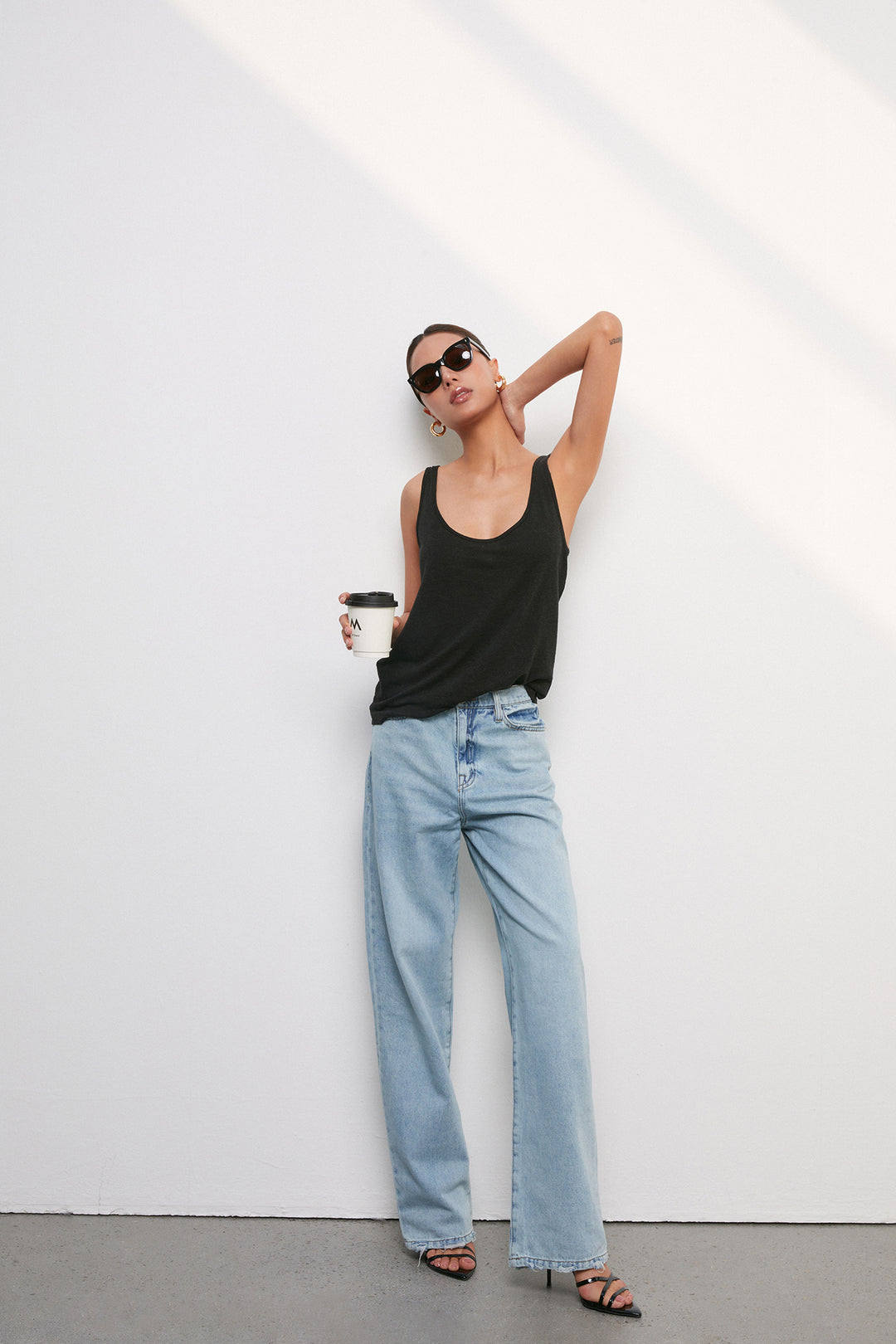 Everyday Scoop Linen Tank DGLT0201