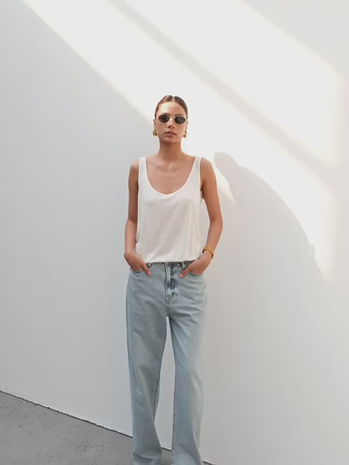 Everyday Scoop Linen Tank DGLT0201